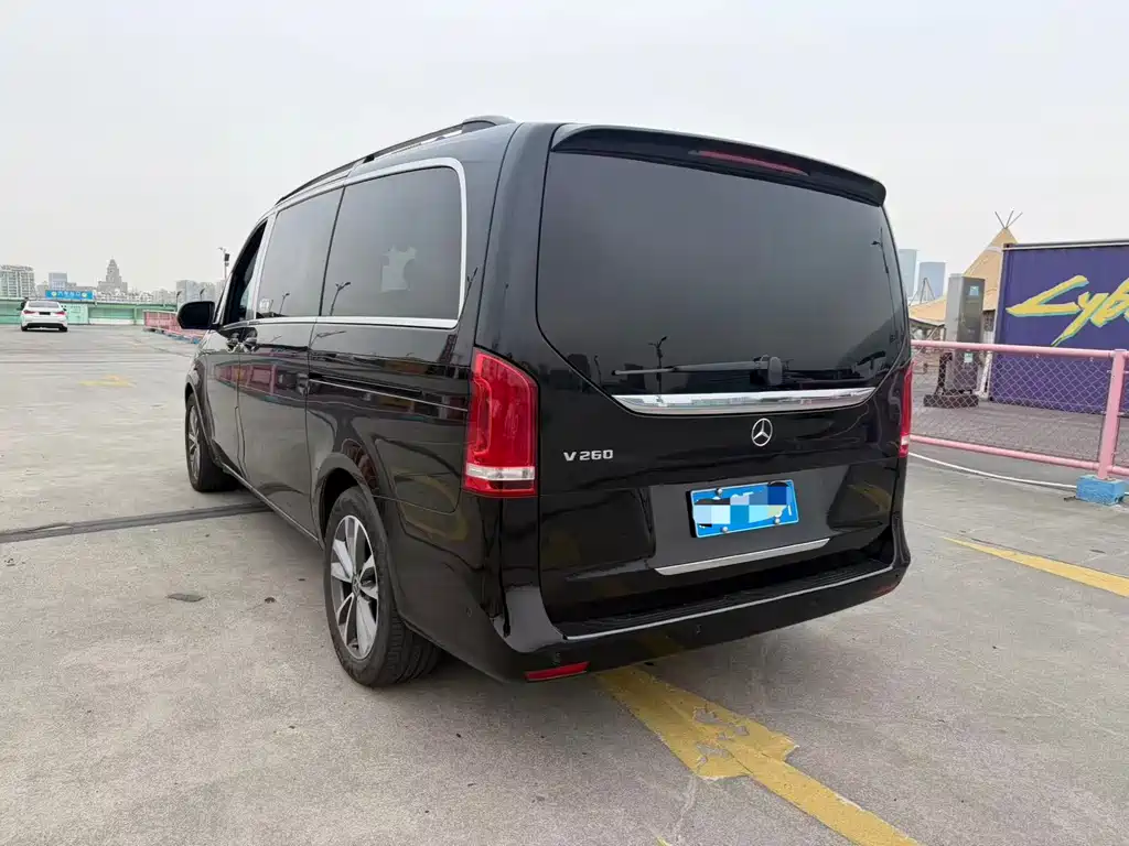 MERCEDES-BENZ V CLASS