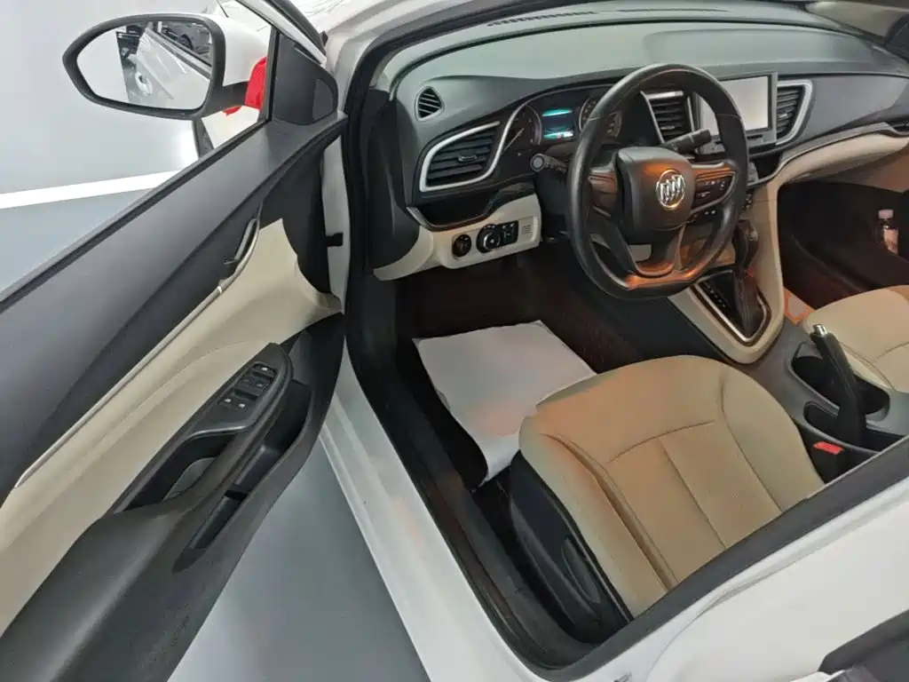 Buick Excelle — миниатюра 16
