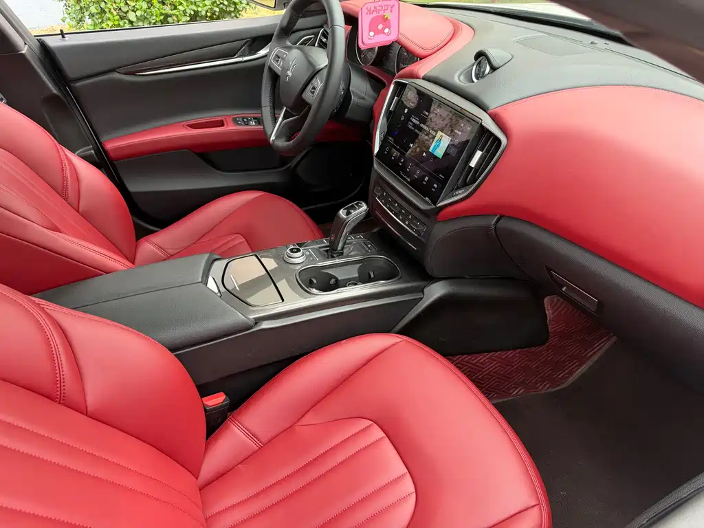 Maserati Ghibli — миниатюра 13