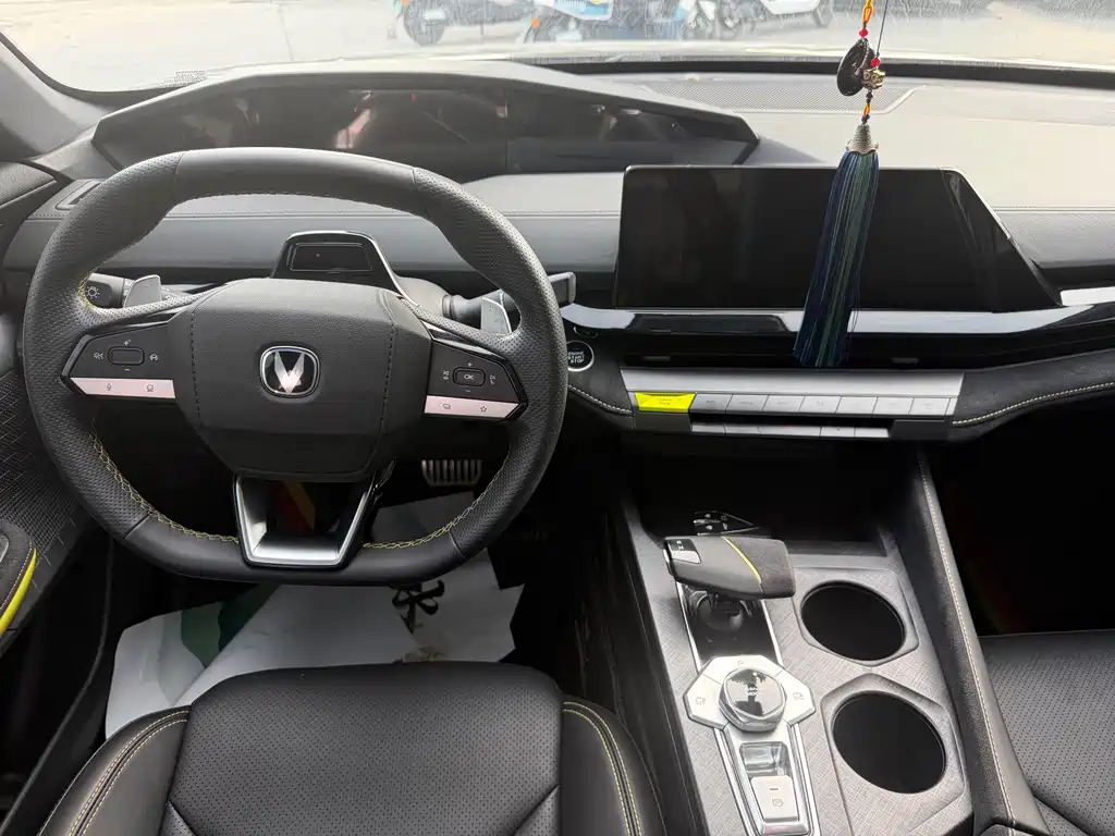Changan UNI-V — миниатюра 8