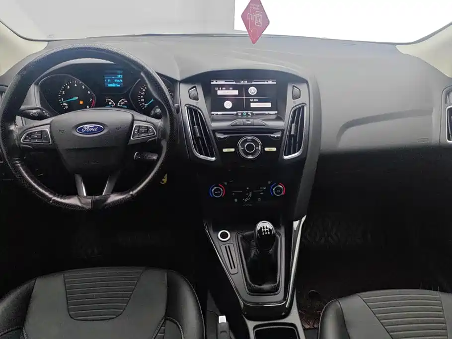 Ford Focus — миниатюра 12
