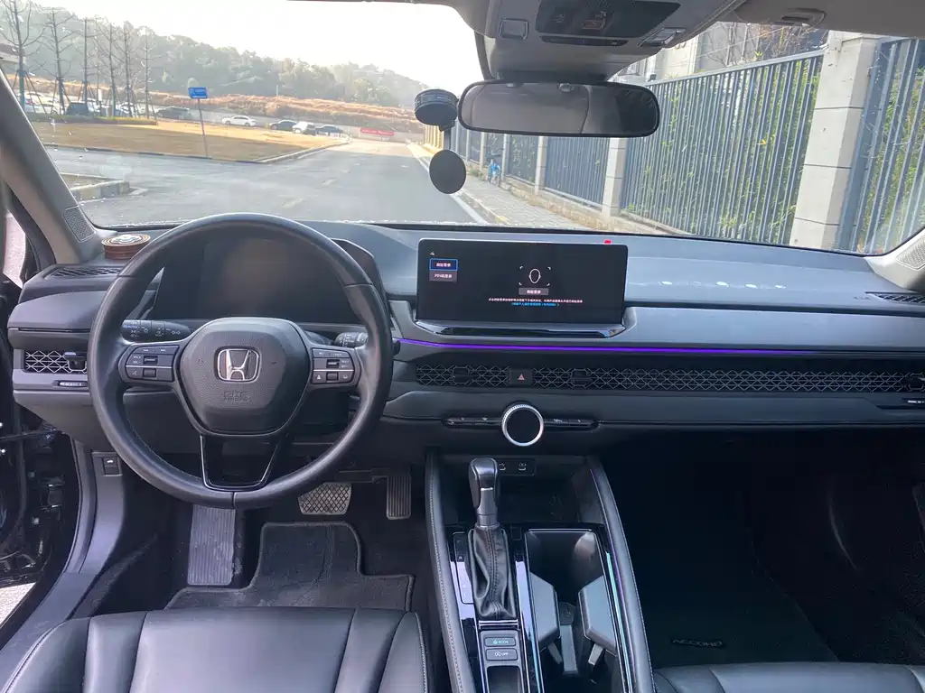 Honda Accord — миниатюра 6