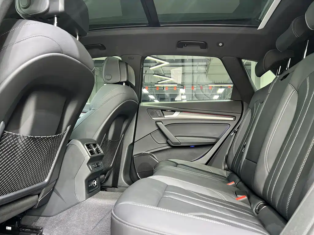 Audi Q5L — миниатюра 9