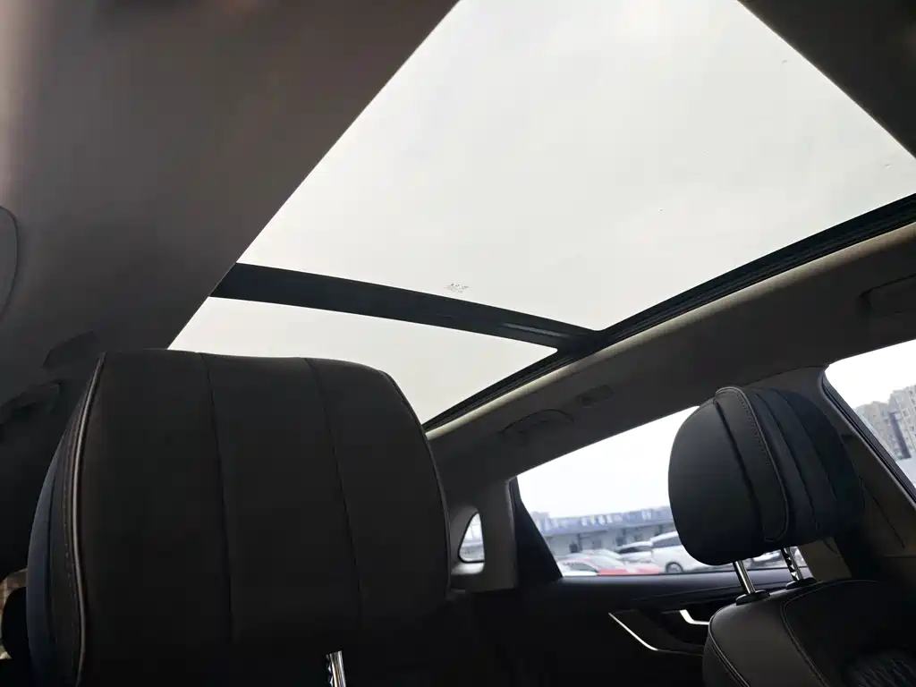 Hongqi Hongqi HS5 — миниатюра 15