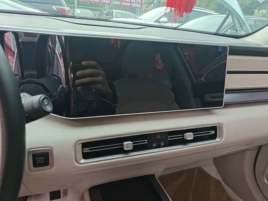 Geely Icon — миниатюра 13