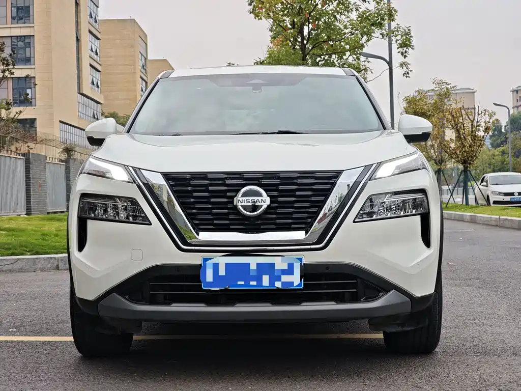 Nissan X-Trail — миниатюра 5