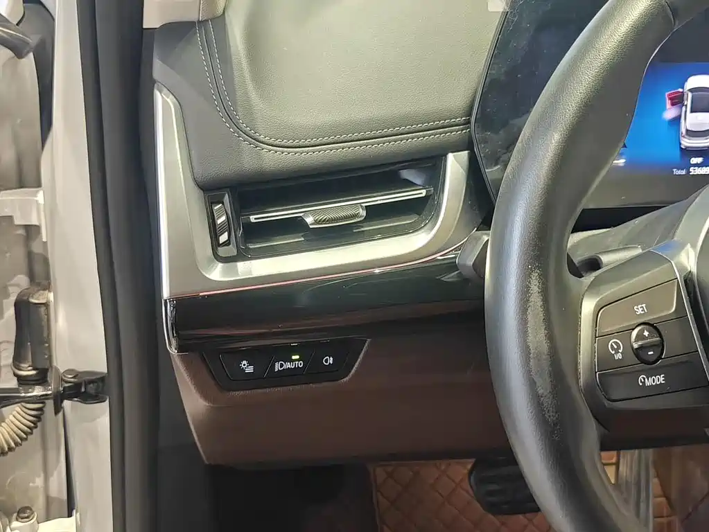 BMW X1 — миниатюра 11