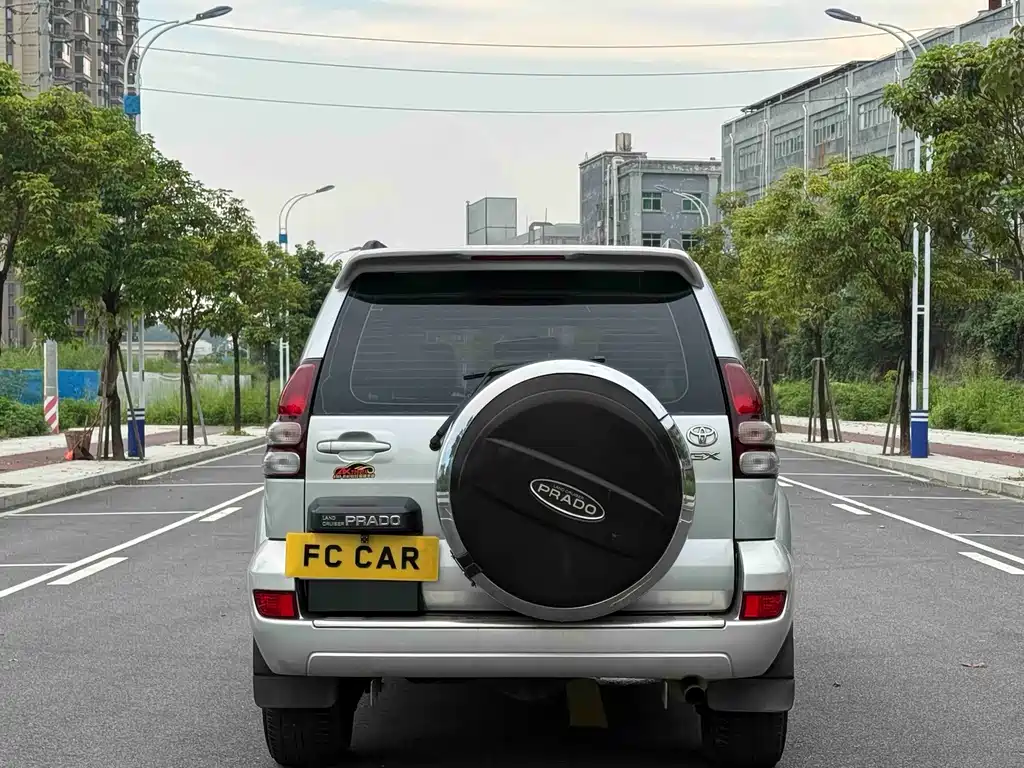 Toyota Prado (Import) — миниатюра 13