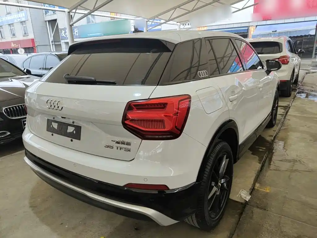 Audi Q2L — миниатюра 7