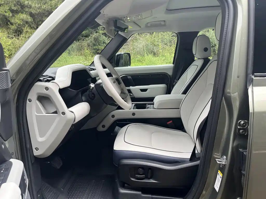 Land Rover Land Rover Defender 2020 110 P400 SE