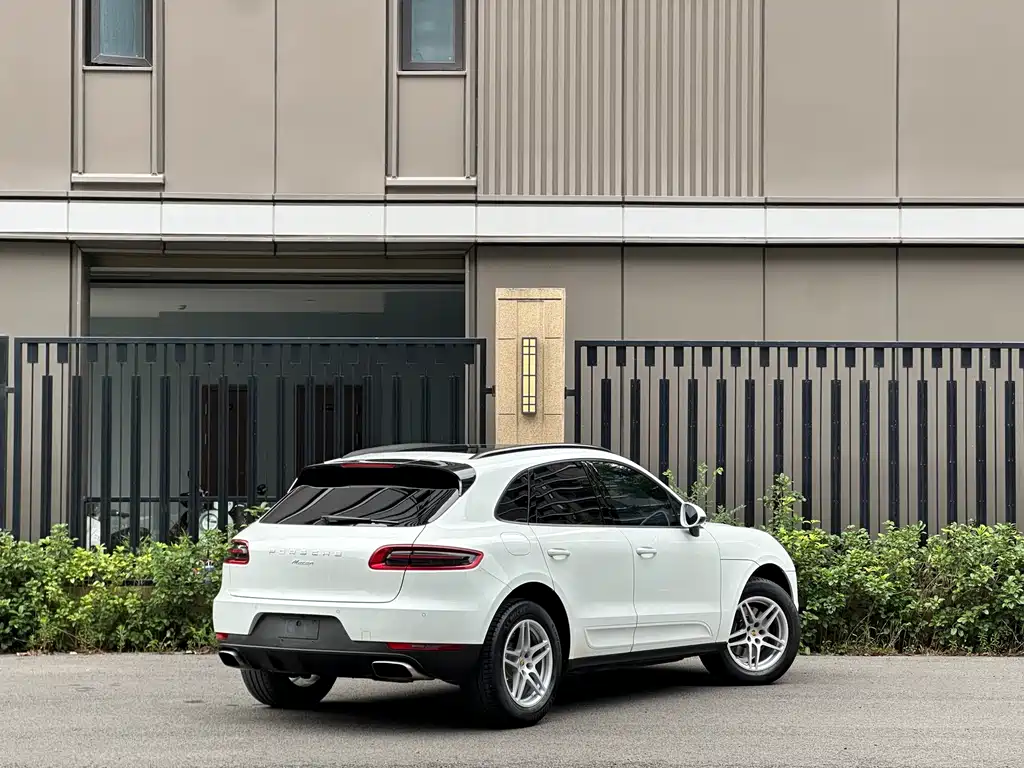 Porsche Macan 2017 Macan 2.0T
