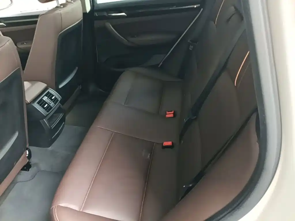 BMW X3 (Import) — миниатюра 17