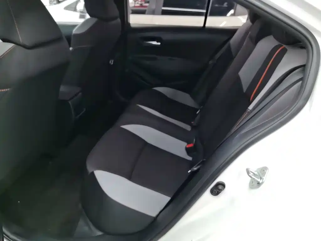 Toyota Corolla — миниатюра 17