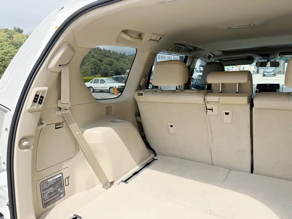 Toyota Prado — миниатюра 9