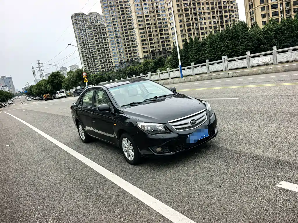 BYD L3 — миниатюра 3