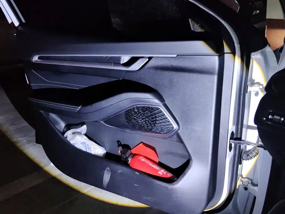 Geely Emgrand — миниатюра 7