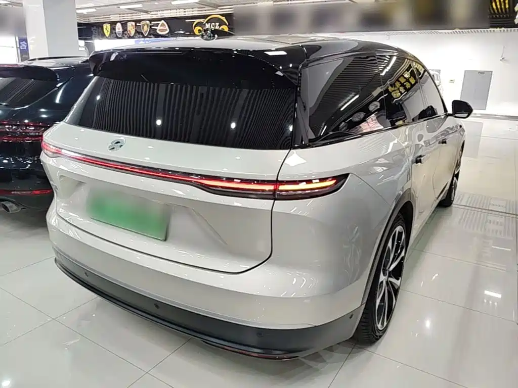 NIO ES8 — миниатюра 7