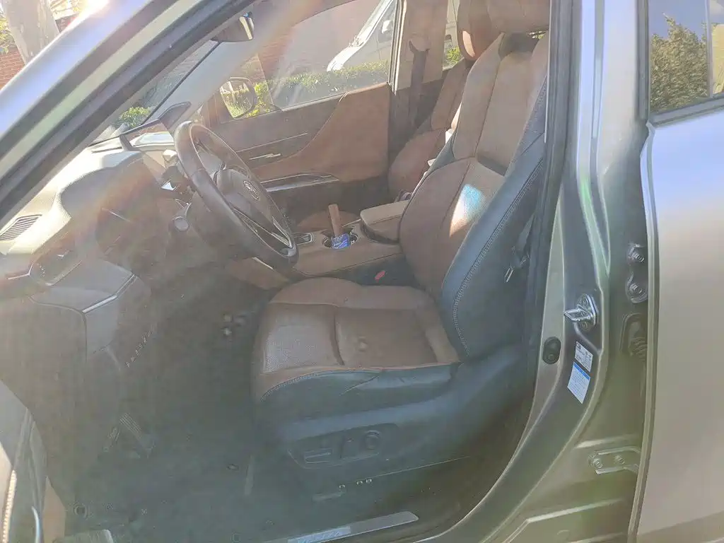 Toyota Venza — миниатюра 16