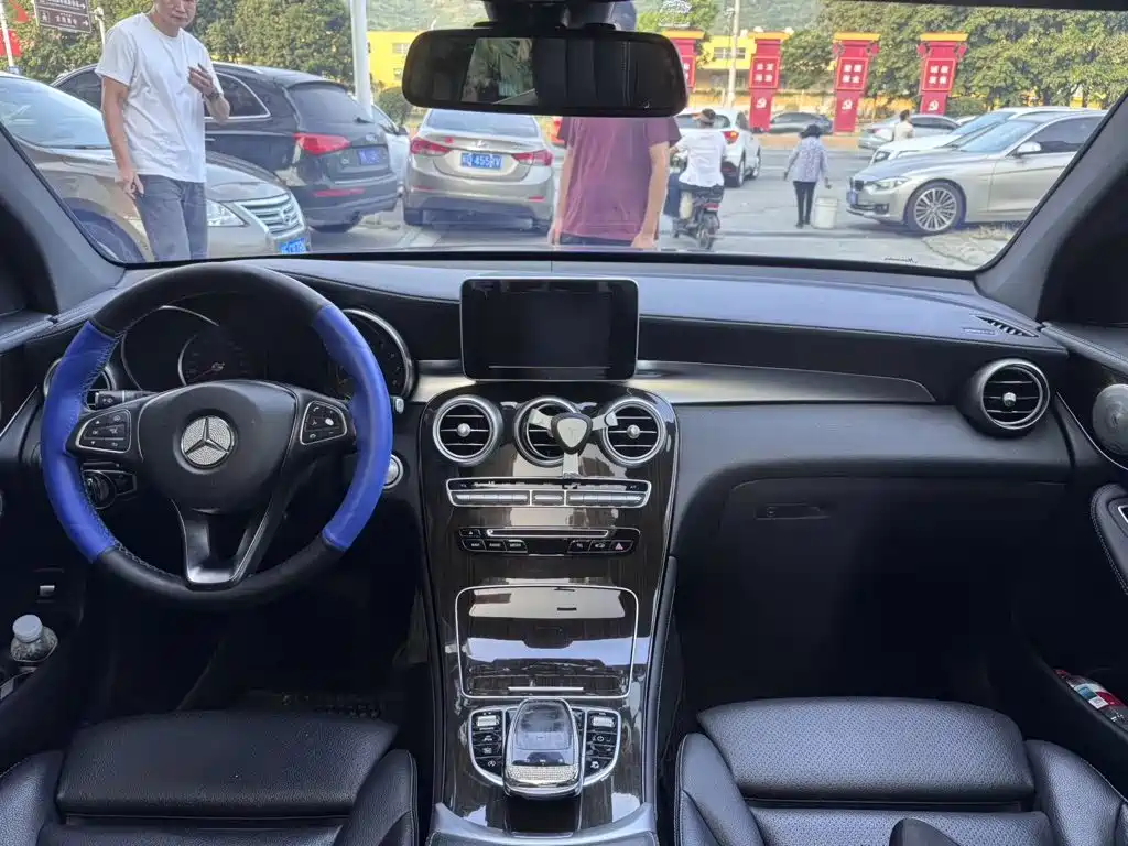 Mercedes-Benz GLC — миниатюра 11