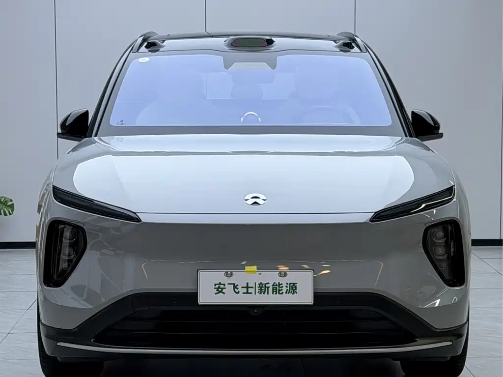 NIO ES6 — миниатюра 2