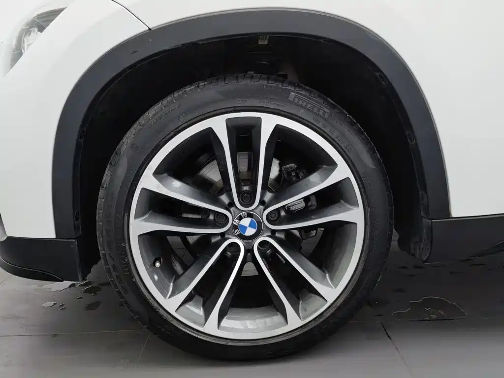 BMW X1 — миниатюра 17