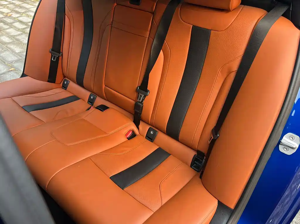 BMW M5 — миниатюра 25