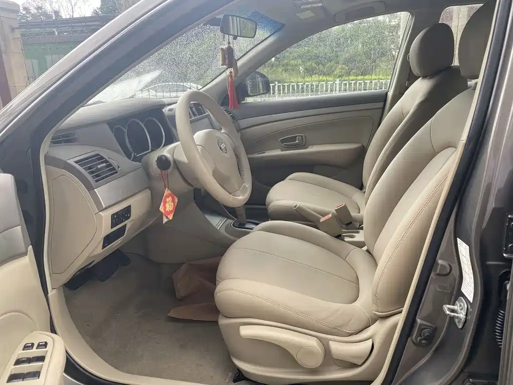 Nissan Sylphy — миниатюра 4