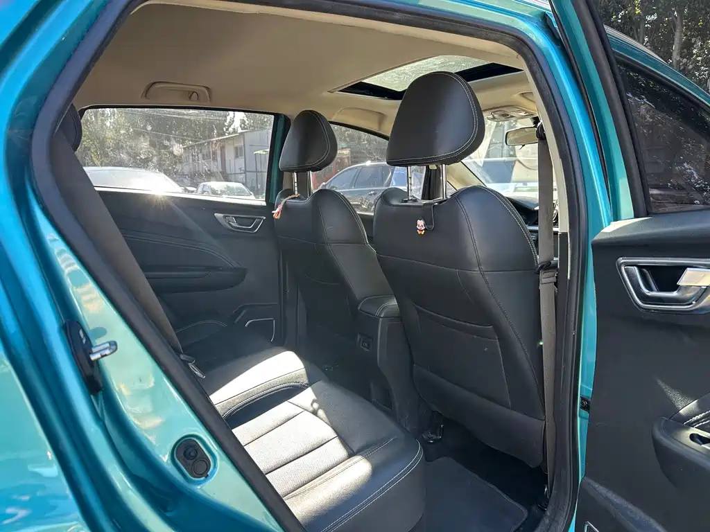 Geely Vision X3 — миниатюра 15