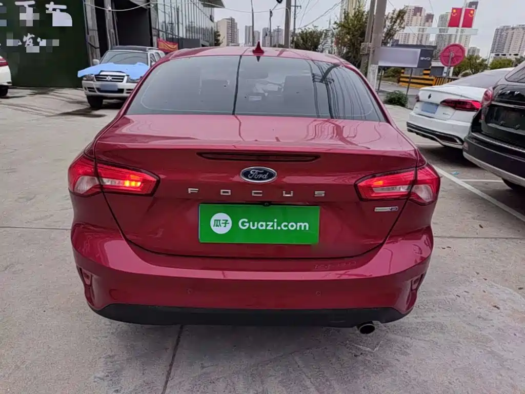 Ford Focus — миниатюра 6