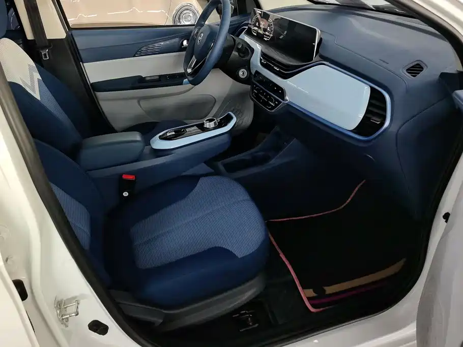 Changan Benben E-Star — миниатюра 8