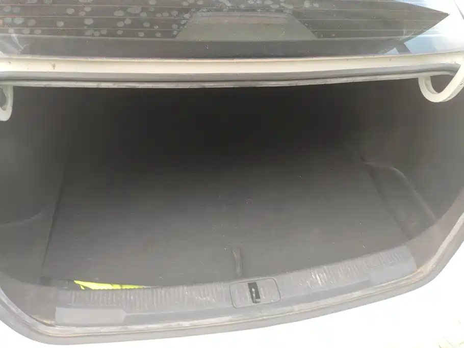 Roewe i5 — миниатюра 4