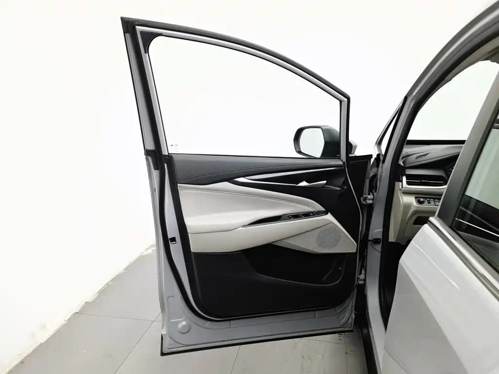 MAXUS G50 — миниатюра 8