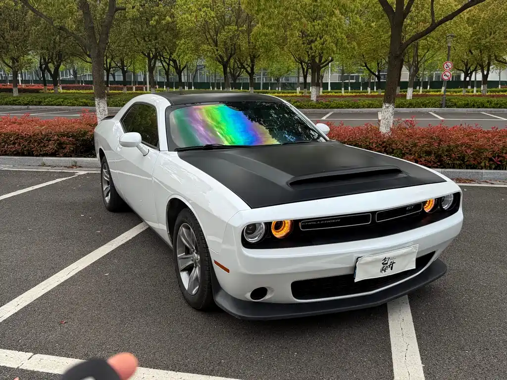 Dodge Challenger 2020 3.6L AT