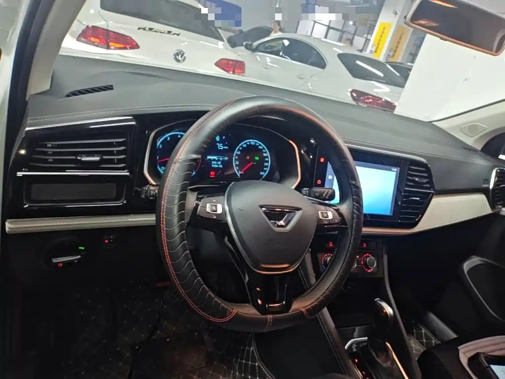 Jetta VS5 — миниатюра 10