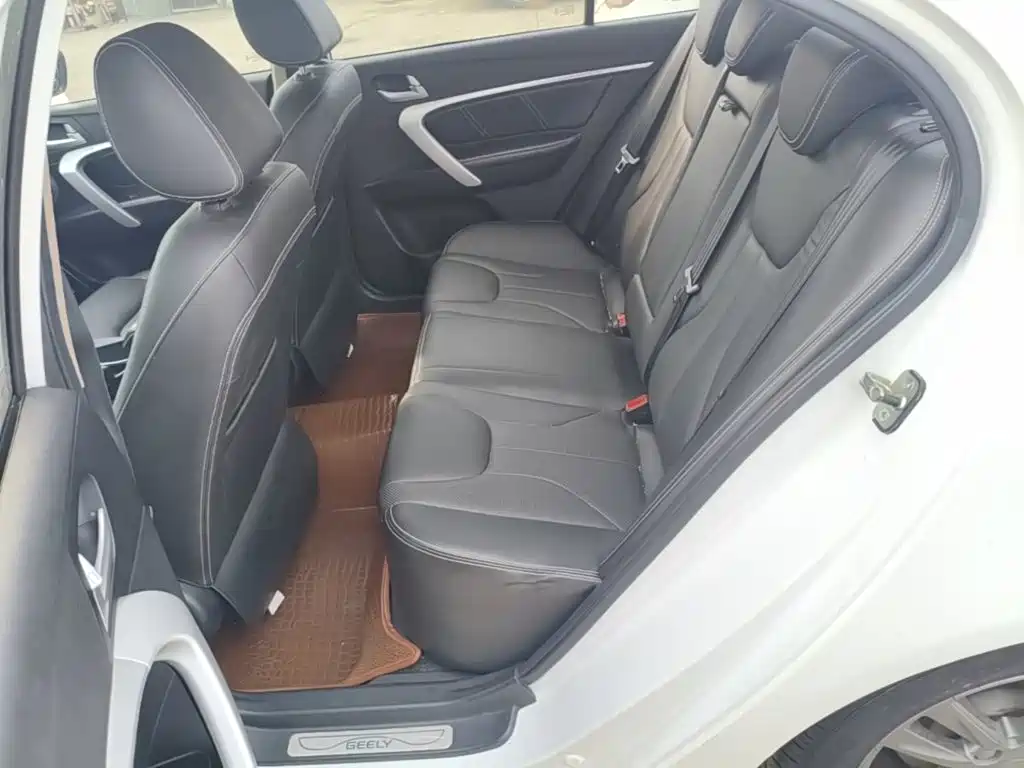 Geely Emgrand — миниатюра 17