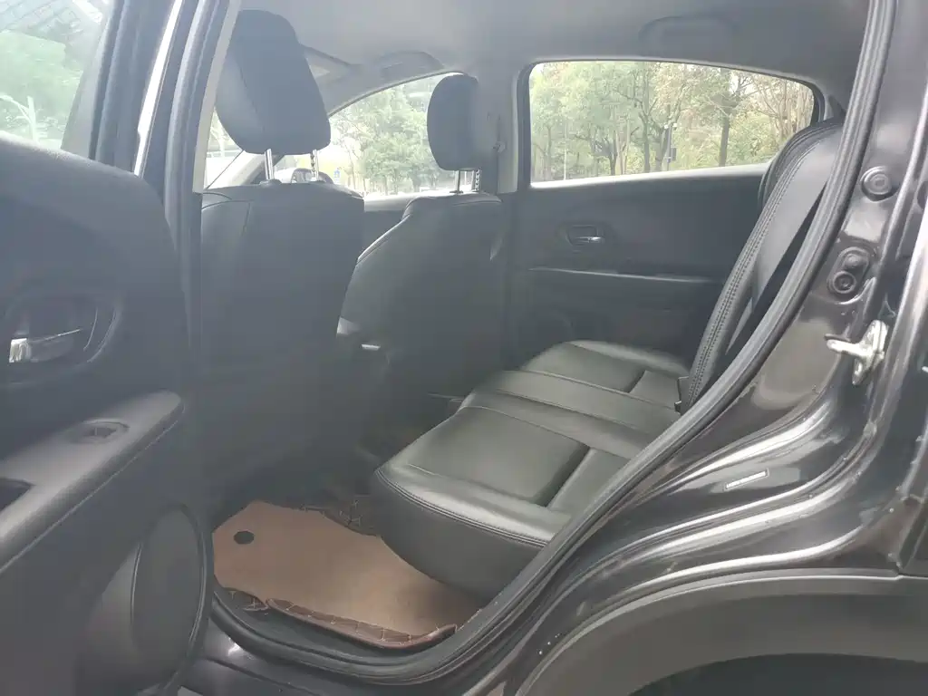 Honda Vezel — миниатюра 9