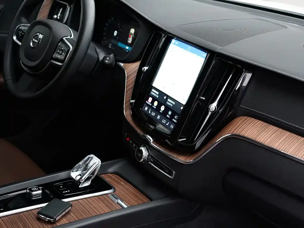 Volvo XC60 — миниатюра 10