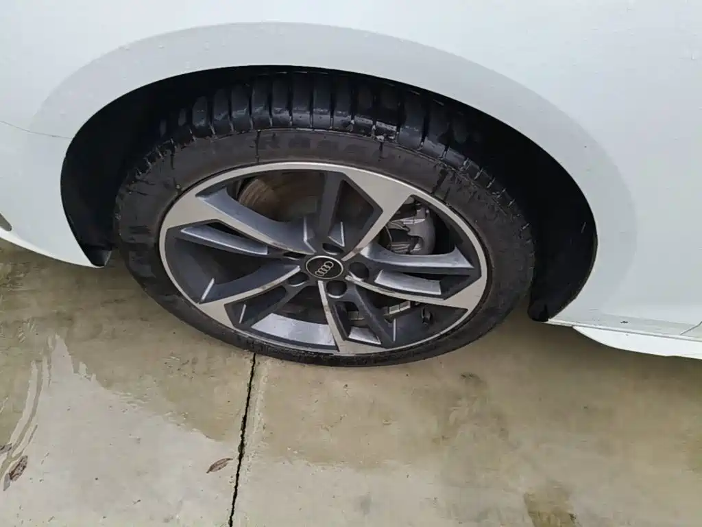 Audi A4L — миниатюра 23
