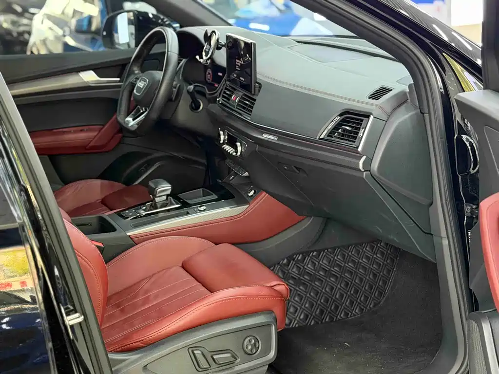 Audi Q5L — миниатюра 14