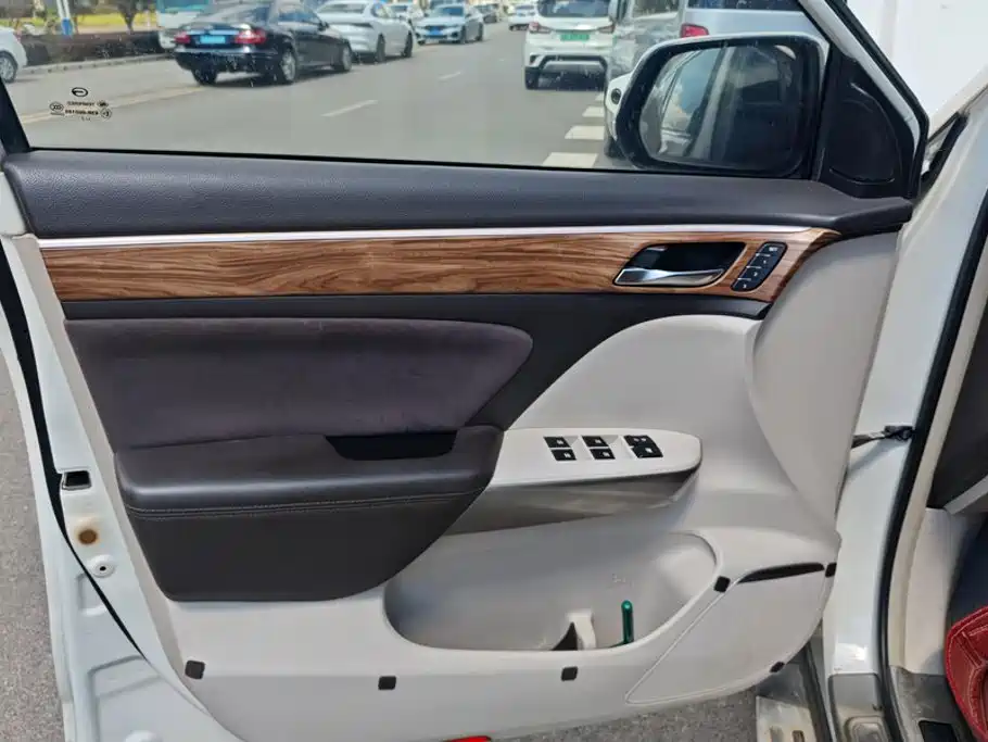 GAC Motor Trumpchi GS8 — миниатюра 7