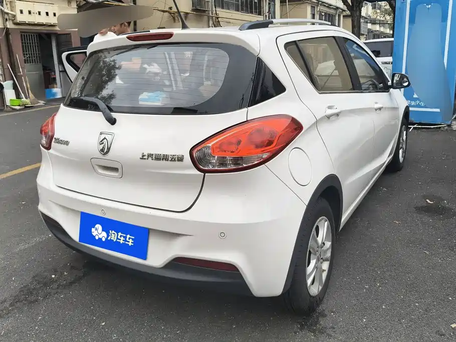 Baojun 310 — миниатюра 3