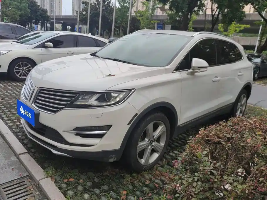 Lincoln MKC