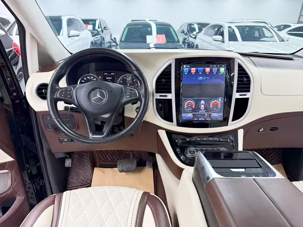 Mercedes-Benz Vito — миниатюра 17