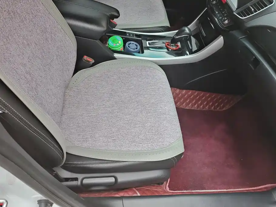 Honda Accord — миниатюра 8