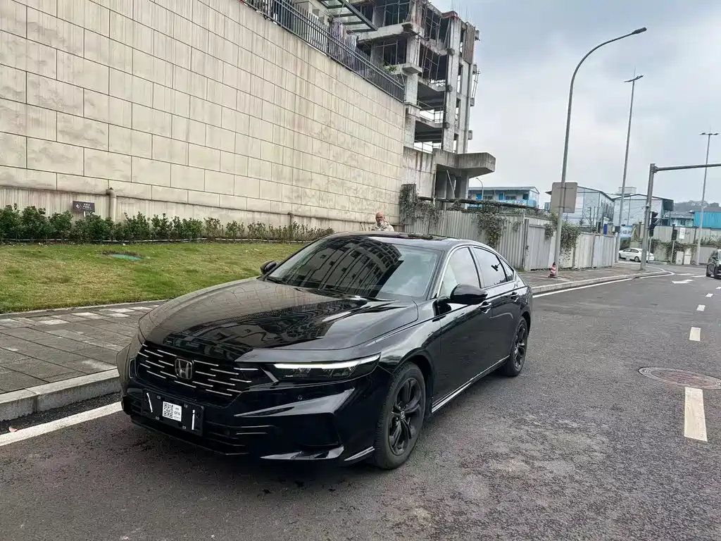 Honda Accord 2025