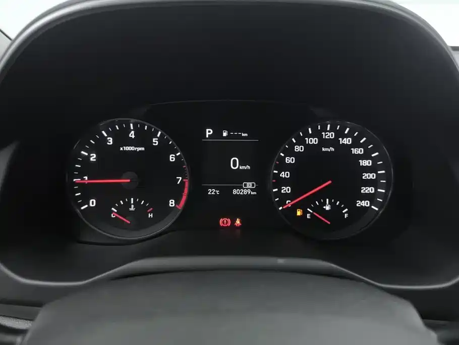 Hyundai Elantra — миниатюра 14
