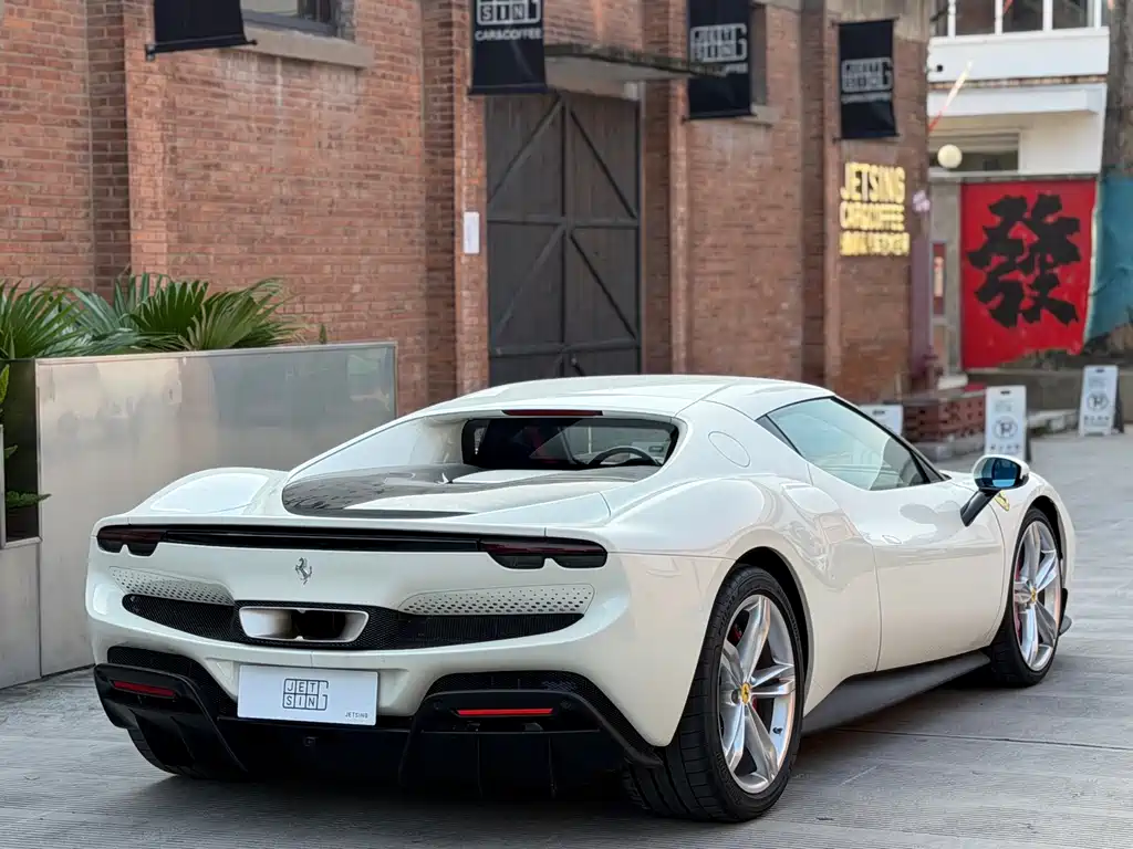 Ferrari 296 — миниатюра 4