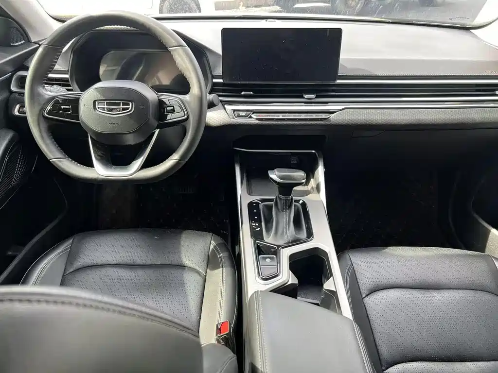 Geely Emgrand — миниатюра 6