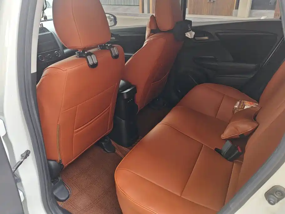 Honda Fit — миниатюра 11