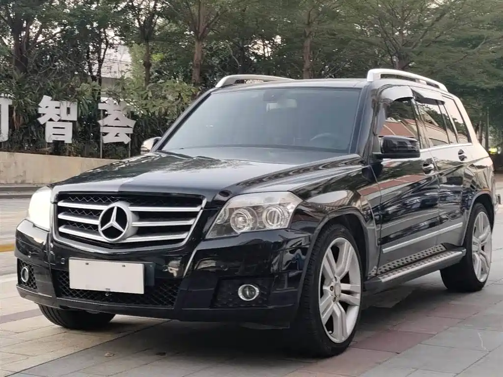 Mercedes-Benz GLK-Class (Import) 2011